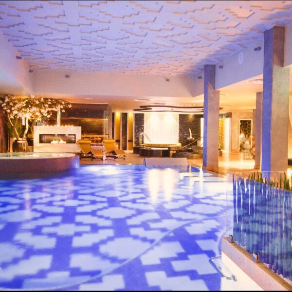 Access to the adults sauna center SPA18+